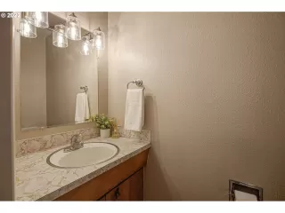 Photo #1: 22321417 Listing