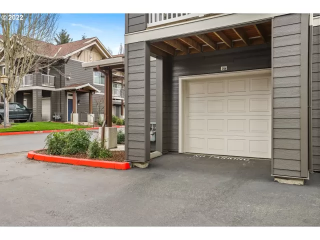 MLS: 22322244 Condo For Sale