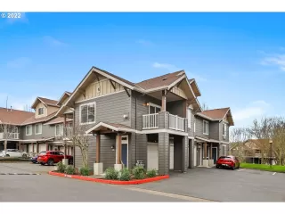 Photo #2: 22322244 Listing