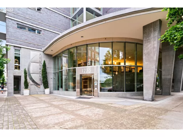 MLS: 22322334 Condo For Sale