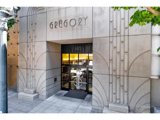 MLS: 22323359 Condo For Sale