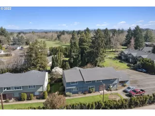 Photo #1: 22327022 Listing