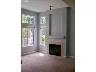Photo #6: 22327594 Listing