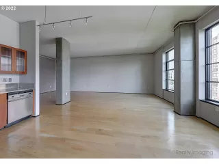 Photo #6: 22327814 Listing 