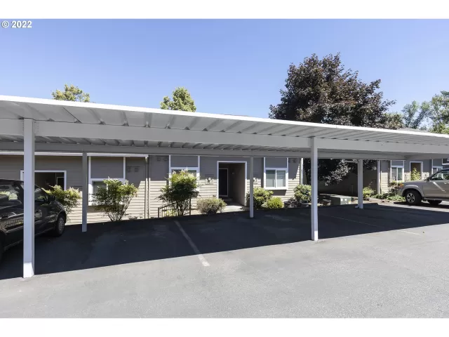 MLS: 22330136 Condo For Sale