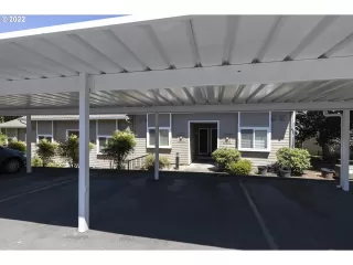 Photo #1: 22330136 Listing