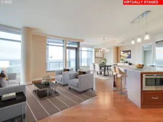 Photo #2: 22333957 Listing