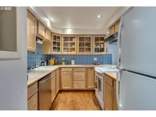 Photo #3: 22334529 Listing 