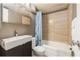 Photo #1: 22334640 Listing 