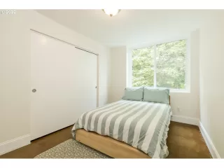 Photo #6: 22334640 Listing 