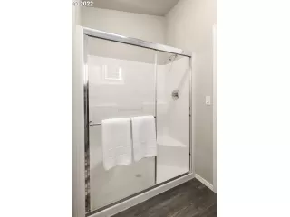 Photo #2: 22335847 Listing