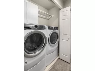 Photo #5: 22335847 Listing