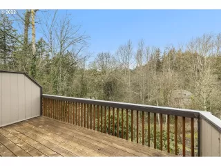 Photo #6: 22335847 Listing