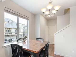 Photo #6: 22336026 Listing 