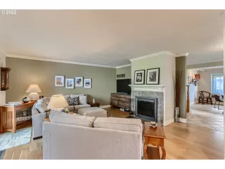 Photo #6: 22336467 Listing 