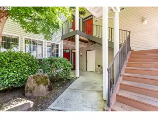 Photo #3: 22337140 Listing