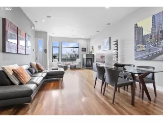 Photo #6: 22337684 Listing 