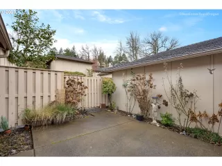 Photo #3: 22338061 Listing 