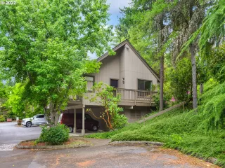 Photo #1: 22338391 Listing