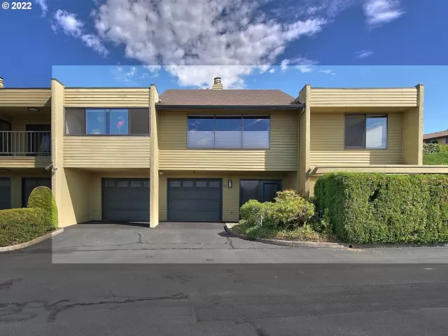 MLS: 22338469 Condo For Sale