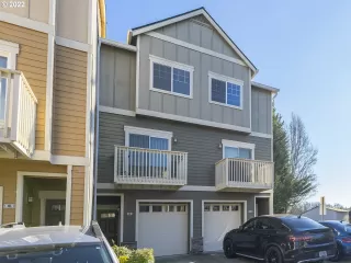 Photo #2: 22338710 Listing