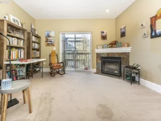 Photo #5: 22338710 Listing