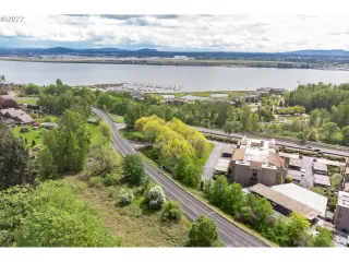 Photo #5: 22339104 Listing 