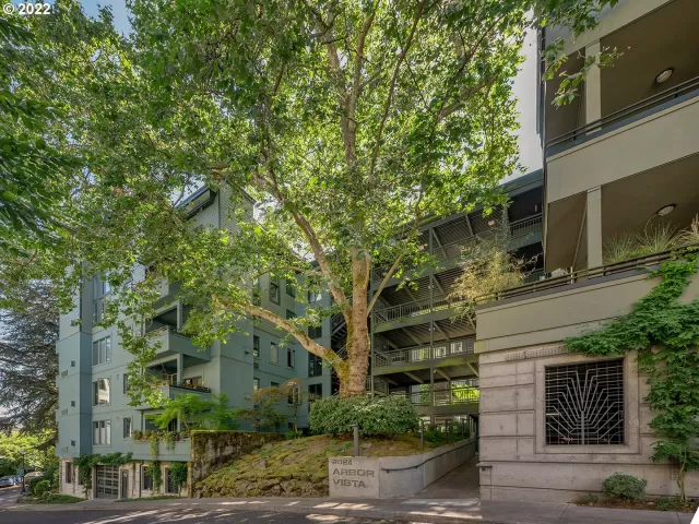 MLS: 22340737 Condo For Sale