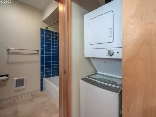 Photo #2: 22340737 Listing 