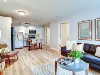 Photo #4: 22341330 Listing 