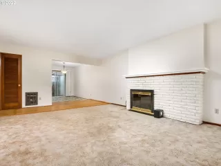 Photo #2: 22342192 Listing