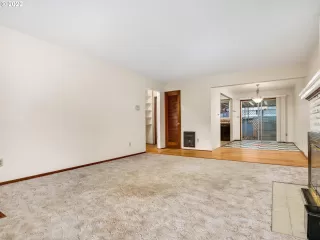 Photo #3: 22342192 Listing