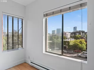 Photo #3: 22342647 Listing