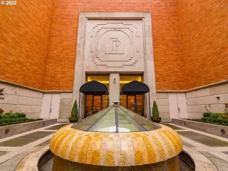 Photo #1: 22342652 Listing