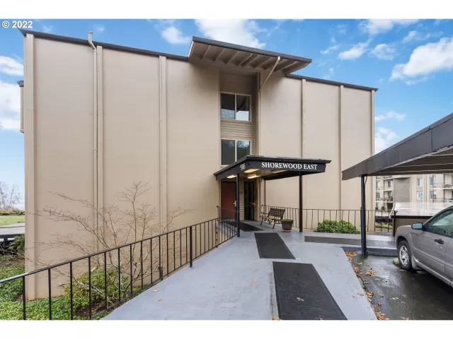 MLS: 22342955 Condo For Sale