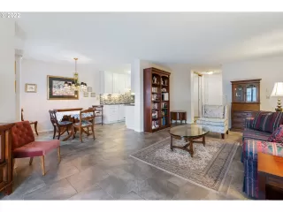 Photo #5: 22342955 Listing 