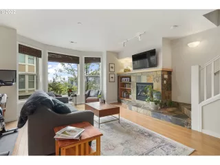 Photo #1: 22343052 Listing