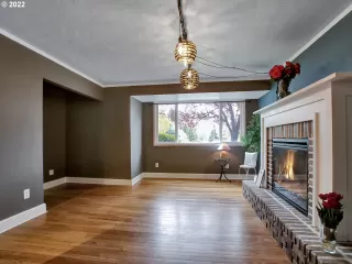 Photo #4: 22345237 Listing