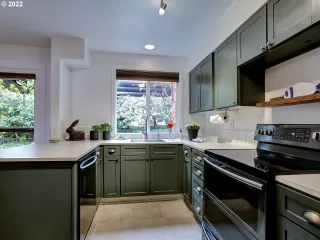 Photo #6: 22345237 Listing