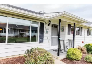 Photo #3: 22345969 Listing