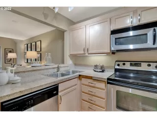 Photo #2: 22348707 Listing 