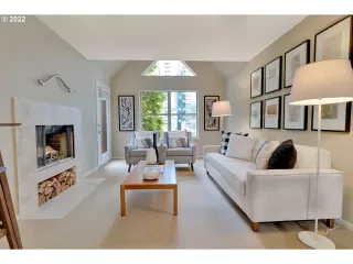 Photo #4: 22348707 Listing 