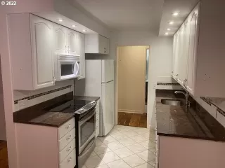 Photo #6: 22349034 Listing