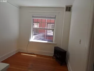 Photo #4: 22349141 Listing 