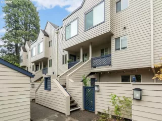 Photo #2: 22349303 Listing 