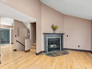 Photo #5: 22349561 Listing 