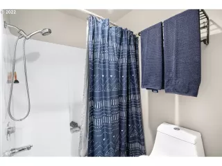 Photo #2: 22349833 Listing 