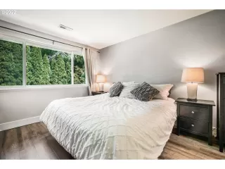 Photo #3: 22349833 Listing 