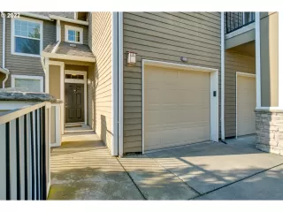 Photo #2: 22350164 Listing