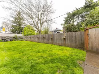 Photo #4: 22350225 Listing